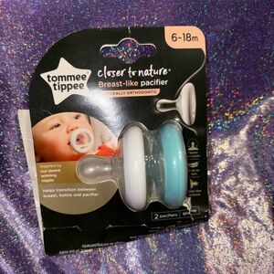 Tommee Tippee Breast-Like Pacifier Skin-Like Sets